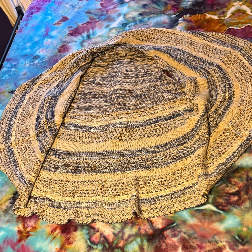 Women's XL plus sized Striped Sweater Vest super soft - Picture 5 of 9